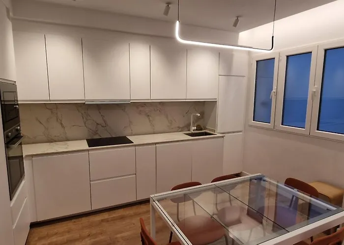 Appartamento Aloja - Con 5 Hab - 3 Banos - Wifi - 10 Pax - Vut-7363-as Oviedo