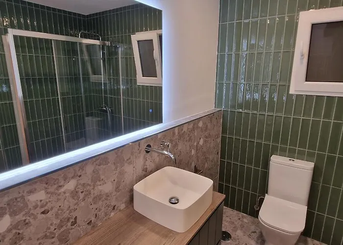 Appartamento Aloja - Con 5 Hab - 3 Banos - Wifi - 10 Pax - Vut-7363-as Oviedo