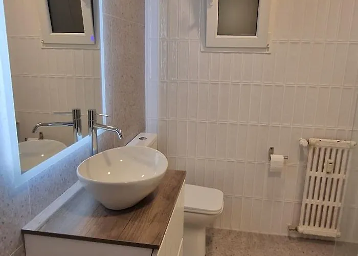 Aloja - Con 5 Hab - 3 Banos - Wifi - 10 Pax - Vut-7363-as Appartamento