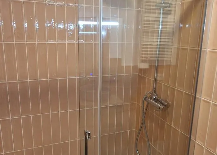 Appartamento Aloja - Con 5 Hab - 3 Banos - Wifi - 10 Pax - Vut-7363-as